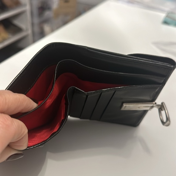 Gucci Wallet - Picture 9 of 13